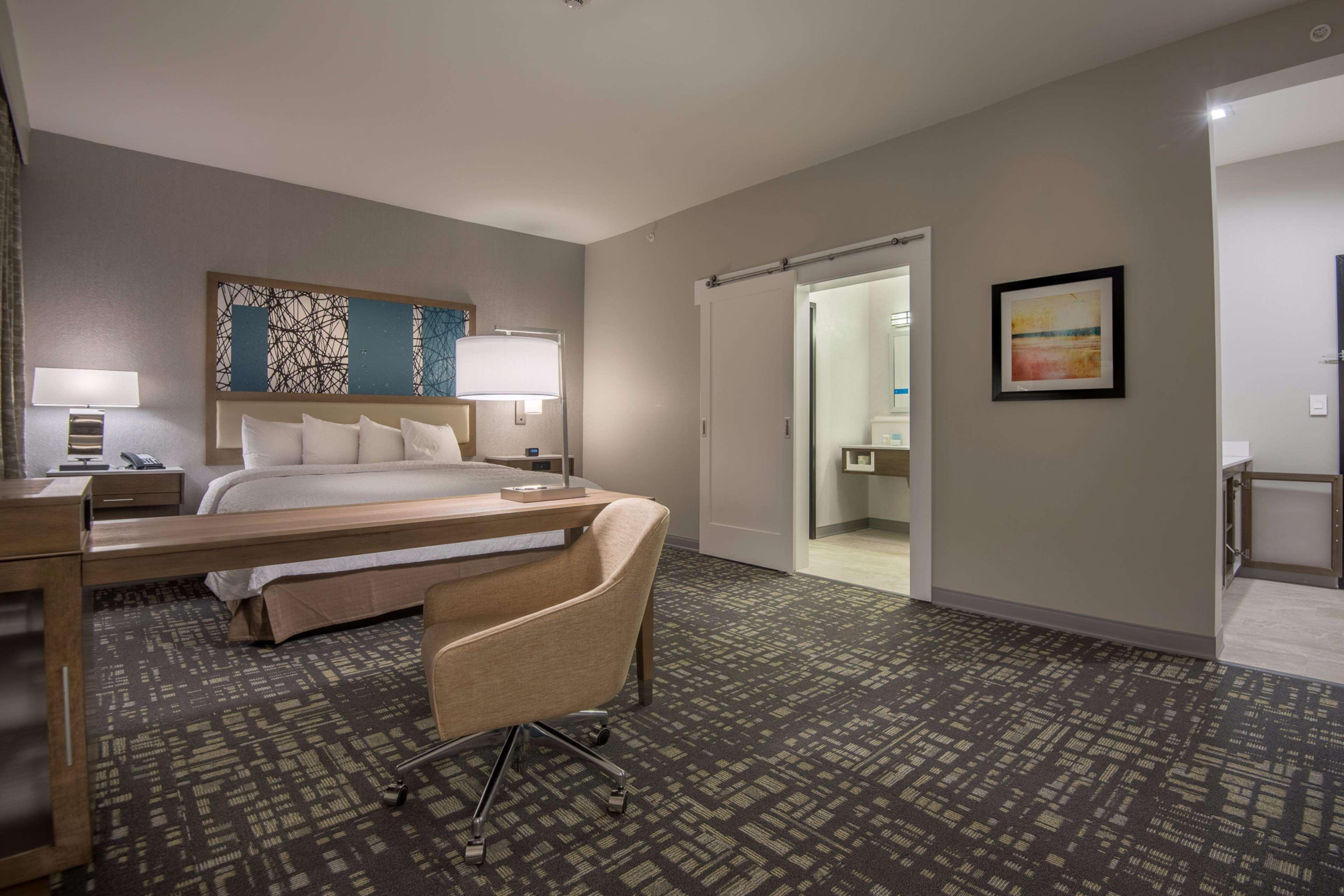 Hampton Inn & Suites Dallas-The Colony Extérieur photo